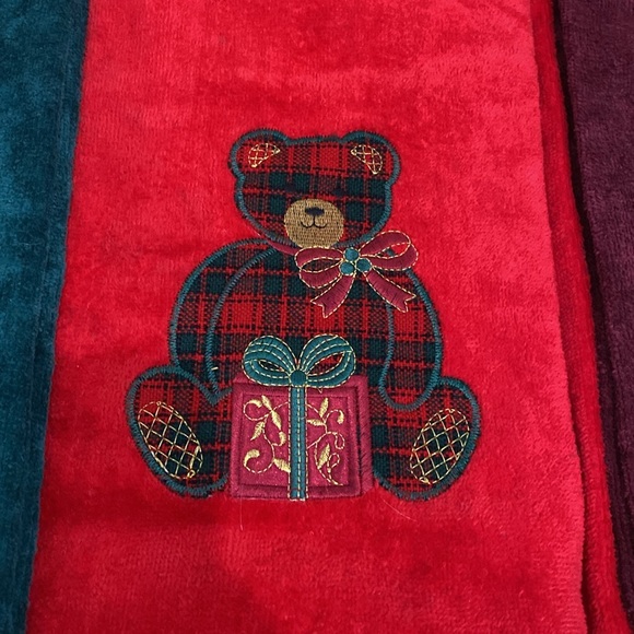 Vintage NWT Holiday / Christmas Towel Sets 1) Santa 2) Bear 3) Angel - Picture 3 of 10
